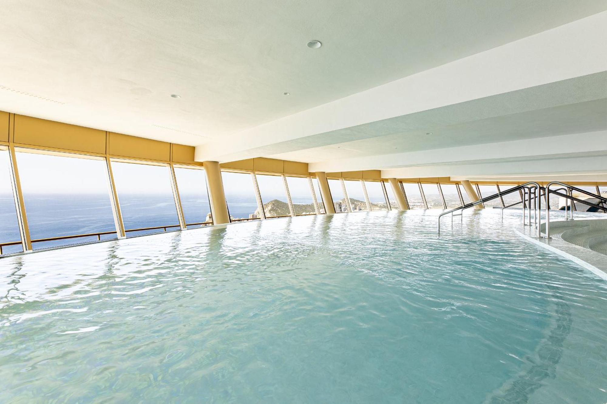Intempo Residential Sky Resort & Spa - Benidorm, Espana エクステリア 写真